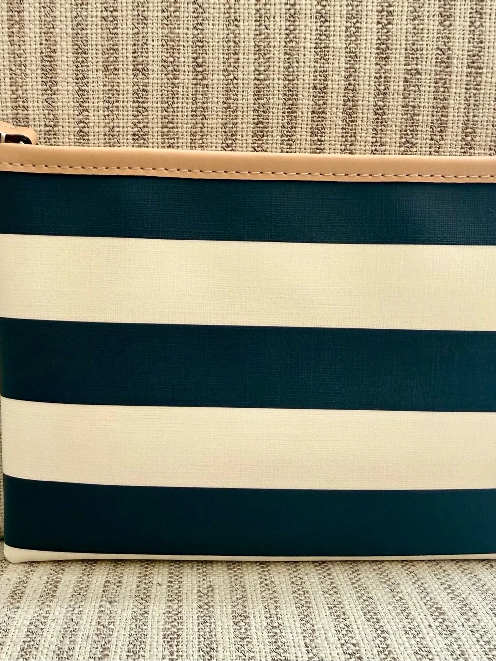 New with box Kate spade Navy White & Navy Striped Wristlet